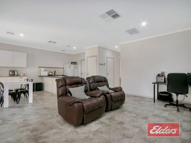 5 Netherby Avenue, Evanston Park SA 5116