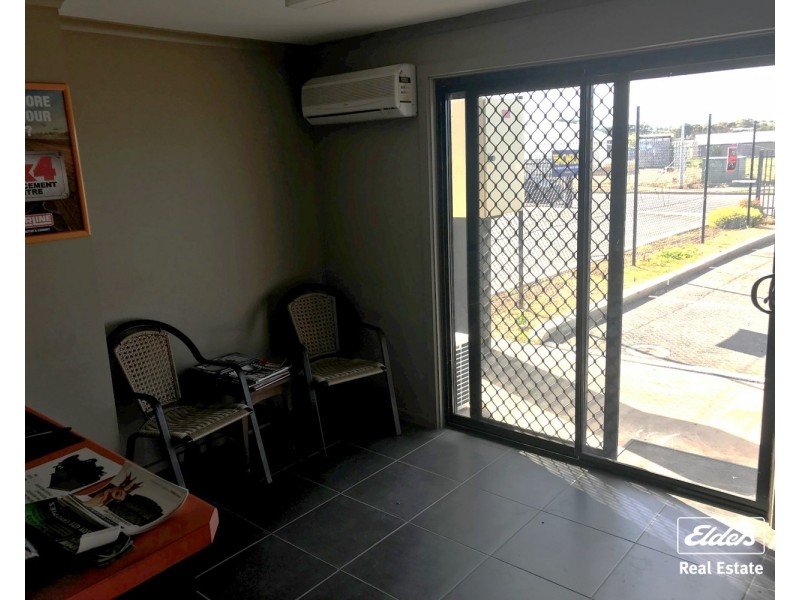 2/12 Theen Avenue, Willaston SA 5118