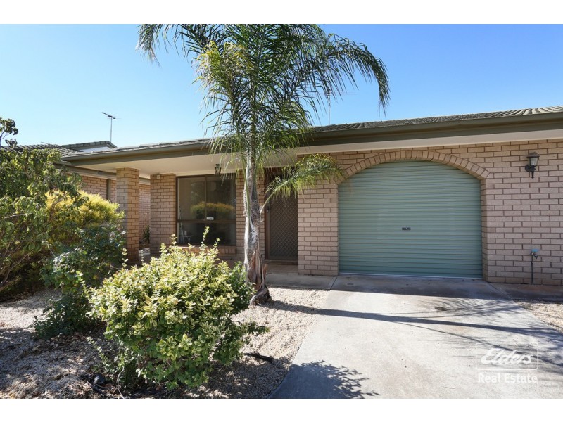 2/11 Queen Street, Willaston SA 5118