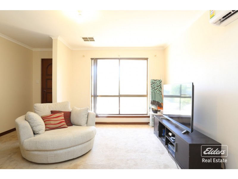 2/11 Queen Street, Willaston SA 5118