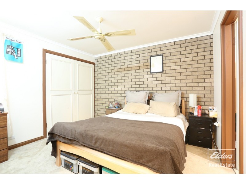 2/11 Queen Street, Willaston SA 5118