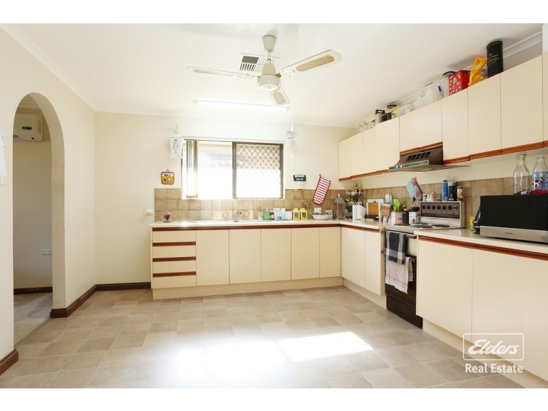 2/11 Queen Street, Willaston SA 5118