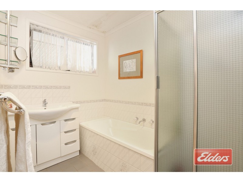 17 Phillips Avenue, Gawler East SA 5118