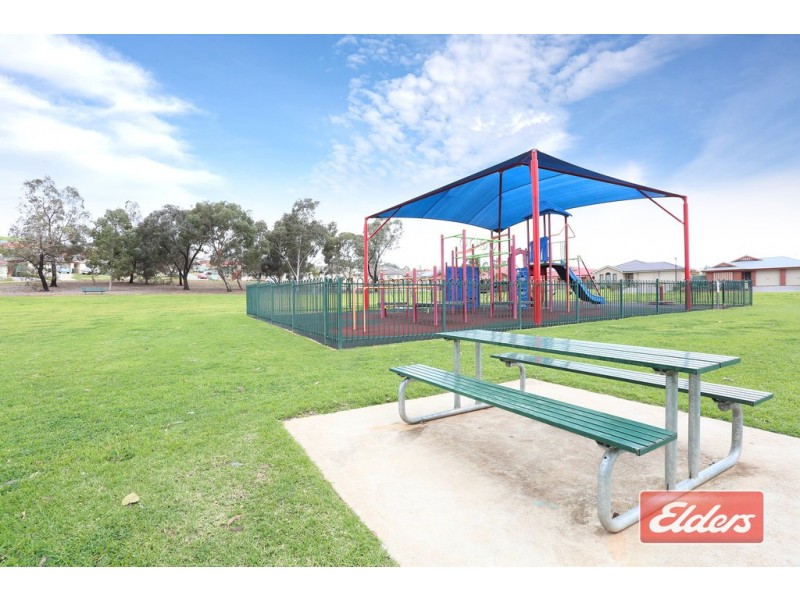 5 Withers Circuit, Evanston Park SA 5116