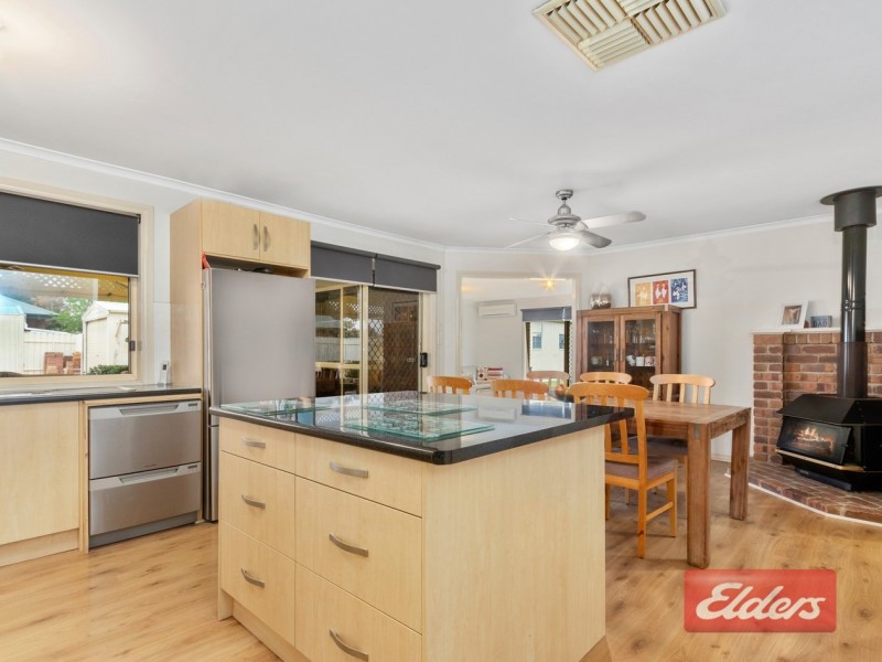 5 Jemalong Crescent, Roseworthy SA 5371