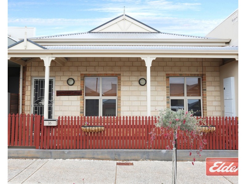 16 Rollings Way, Blakeview SA 5114