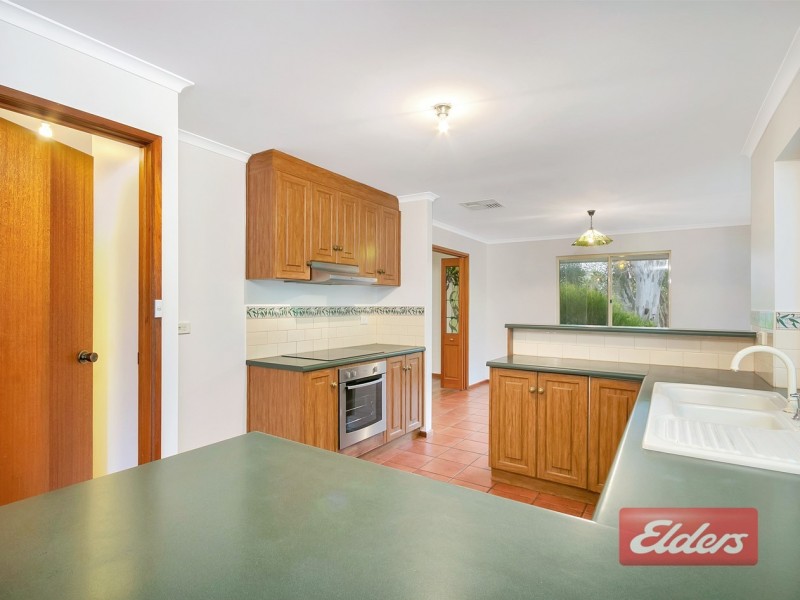 27 Sunnydale Avenue, Kalbeeba SA 5118