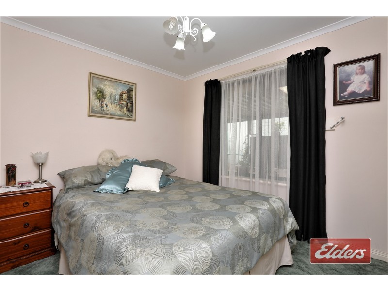 3 Clift Close, Evanston SA 5116