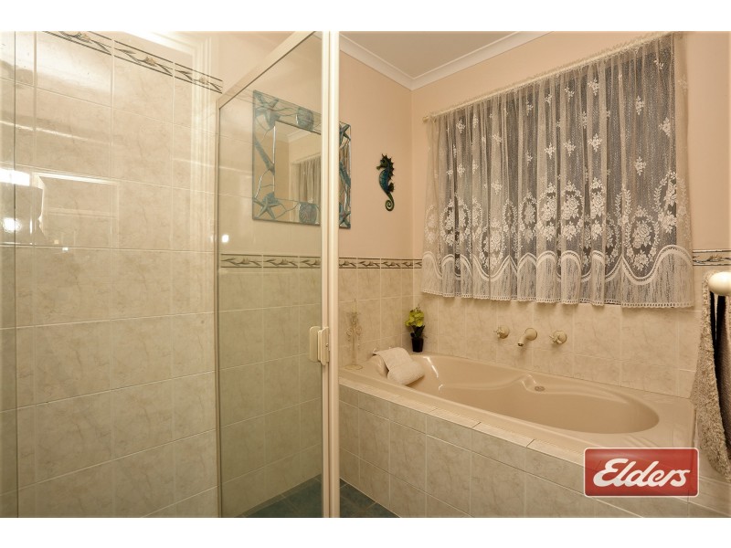 3 Clift Close, Evanston SA 5116
