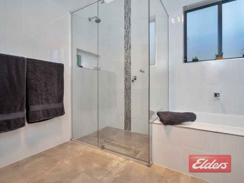 5 Squires Place, Gawler South SA 5118