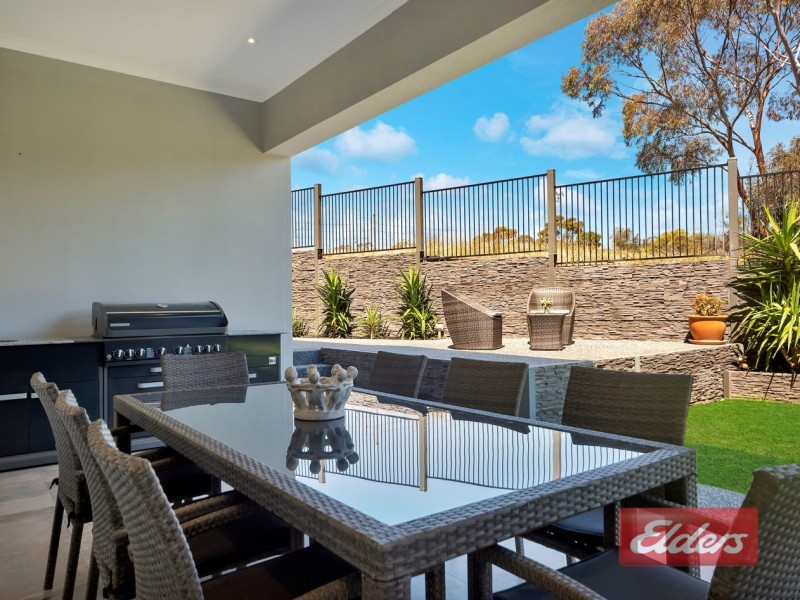 5 Squires Place, Gawler South SA 5118