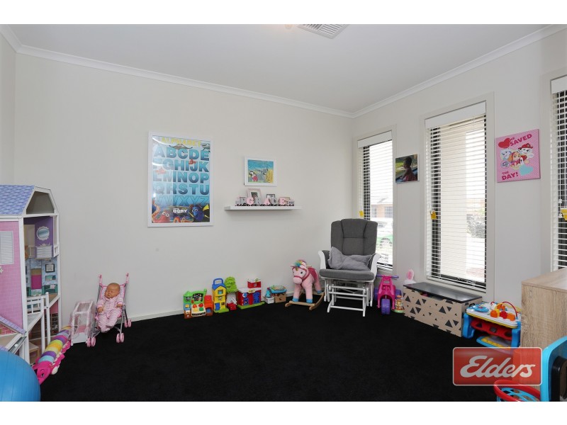 17 Poole Street, Gawler East SA 5118