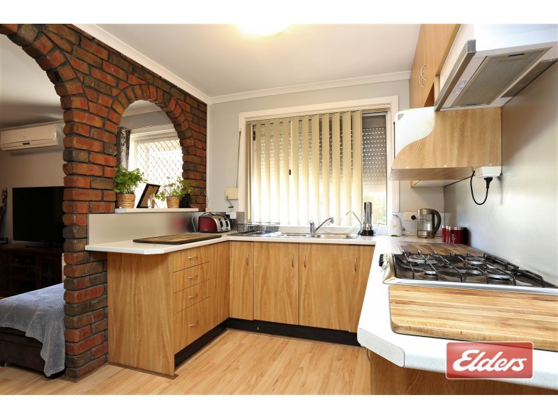 5 President Avenue, Andrews Farm SA 5114