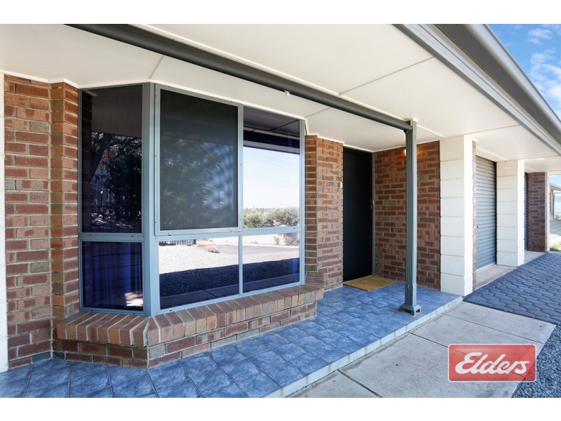 26 Mckinlay Avenue, Gawler East SA 5118