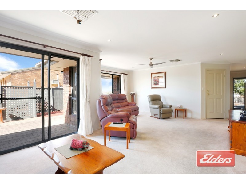 26 Mckinlay Avenue, Gawler East SA 5118