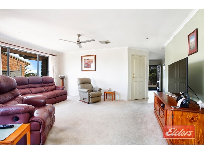 26 Mckinlay Avenue, Gawler East SA 5118