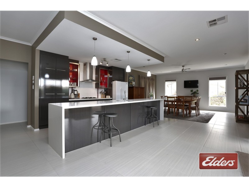 38 Lorikeet Grove, Hewett SA 5118