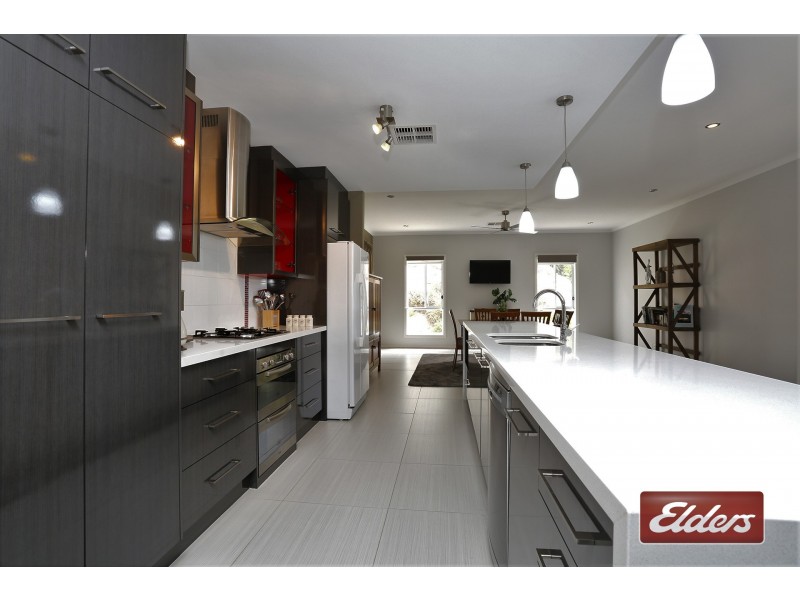 38 Lorikeet Grove, Hewett SA 5118
