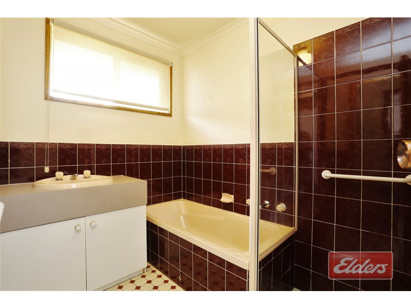 24 Bywaters Avenue, Willaston SA 5118