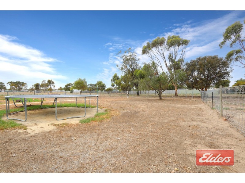 16 Dawkins Road, Two Wells SA 5501