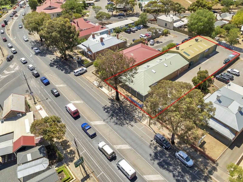 14 Adelaide Road, Gawler South SA 5118