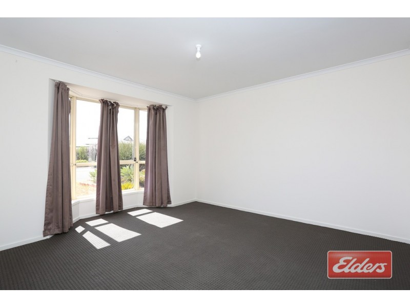 16 Britha Avenue, Evanston SA 5116