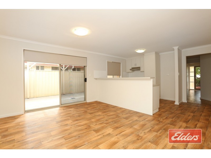 3 Canberra Court, Smithfield SA 5114