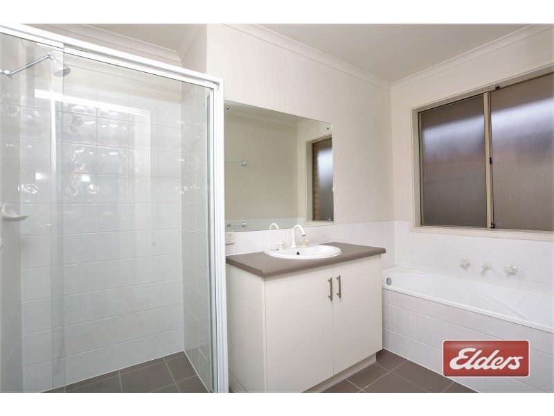 3 Canberra Court, Smithfield SA 5114