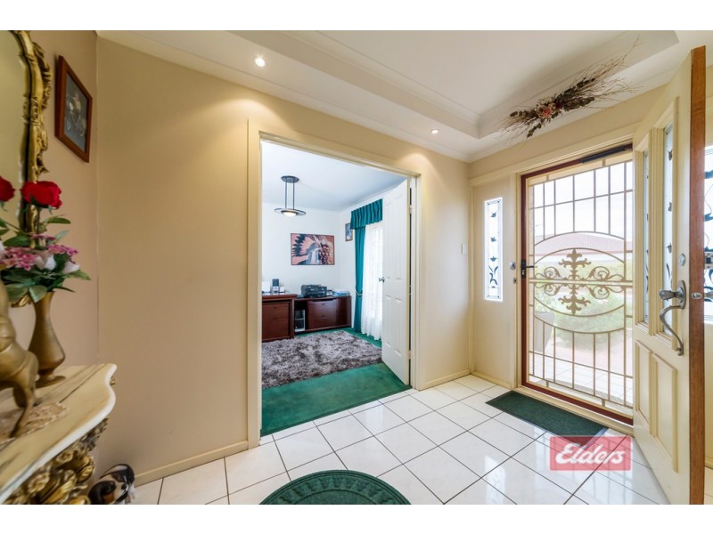 12 Thiele Crescent, Evanston Park SA 5116