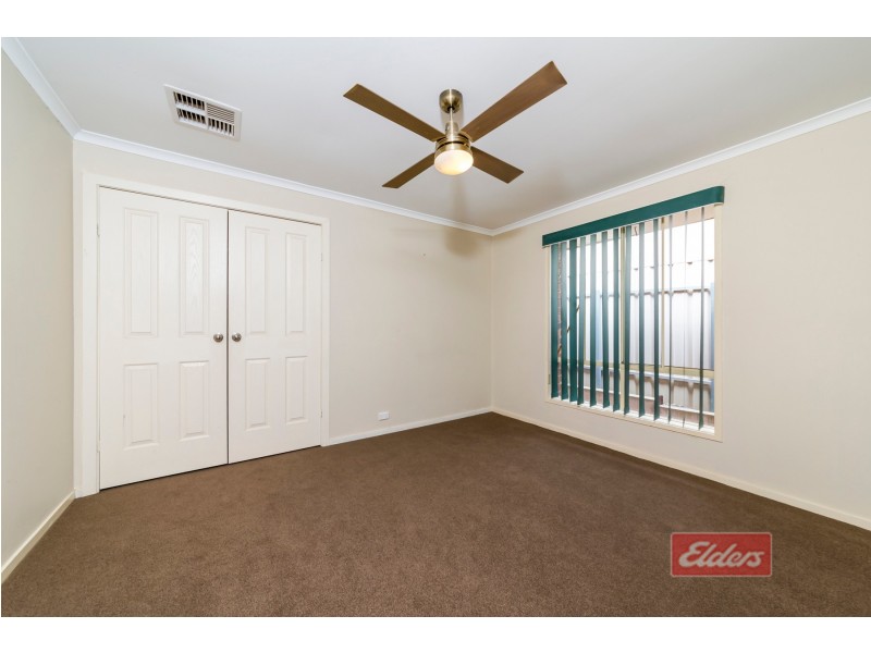 12 Thiele Crescent, Evanston Park SA 5116