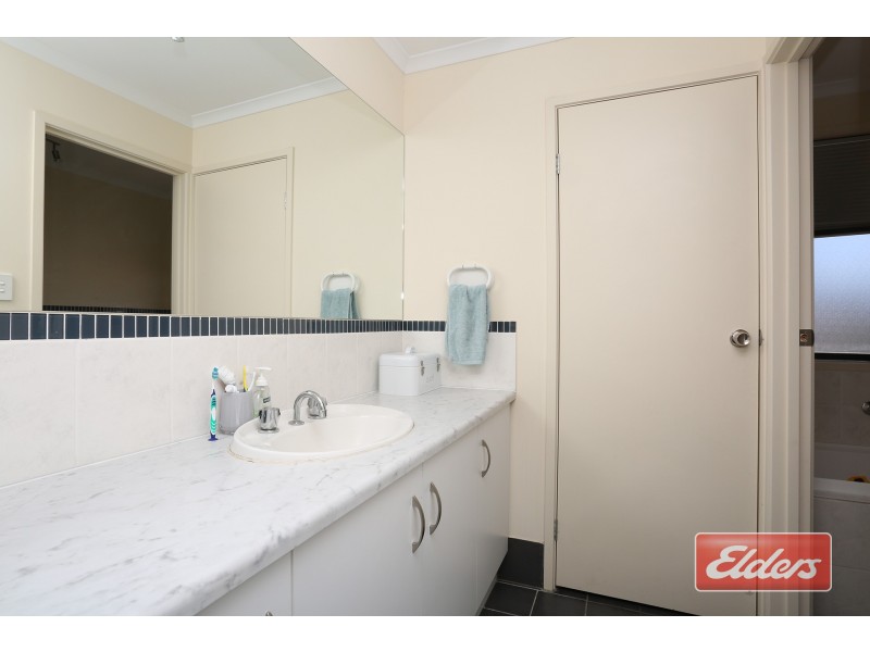 9 Discovery Court, Hewett SA 5118