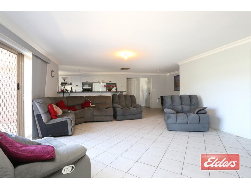 18 Shamrock Way, Roseworthy SA 5371