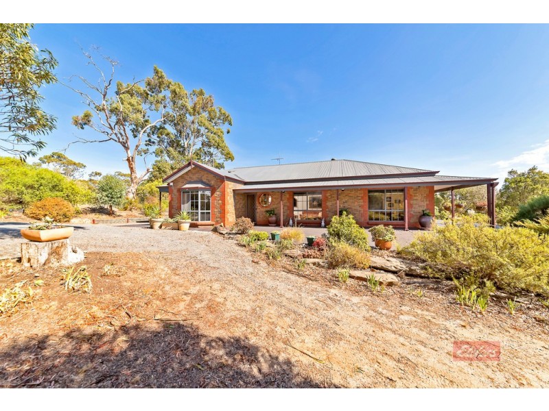 15 Knott Road, Williamstown SA 5351