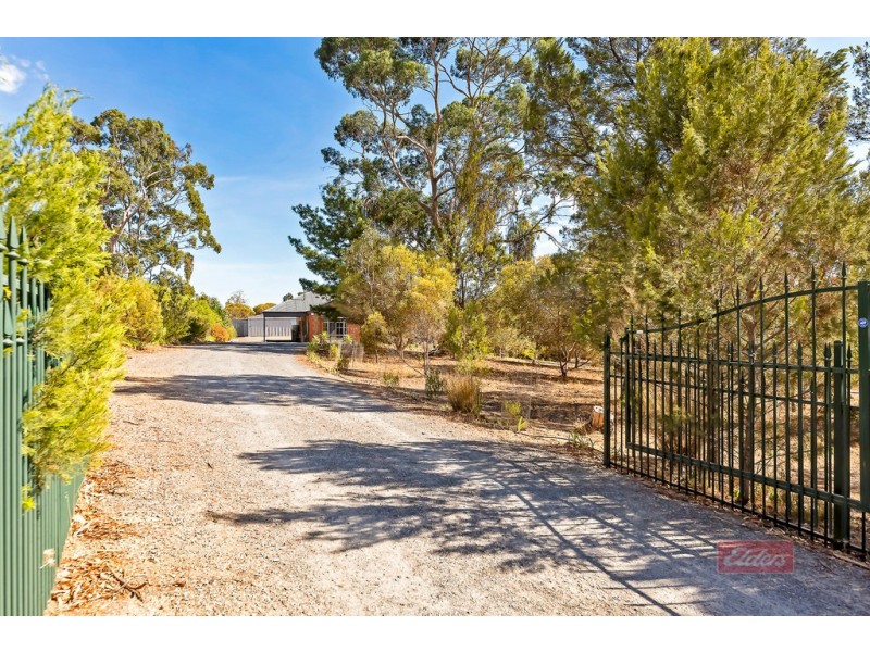 15 Knott Road, Williamstown SA 5351
