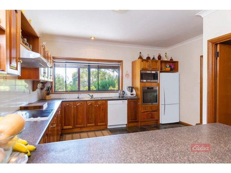 15 Knott Road, Williamstown SA 5351