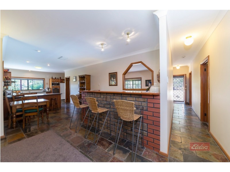 15 Knott Road, Williamstown SA 5351