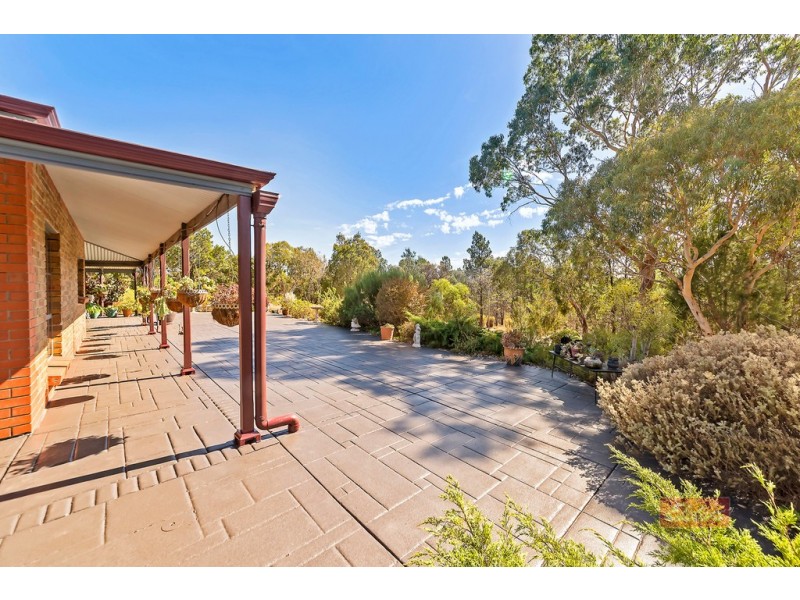 15 Knott Road, Williamstown SA 5351