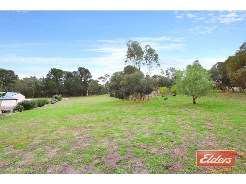 15 Tarca Court, Cockatoo Valley SA 5351