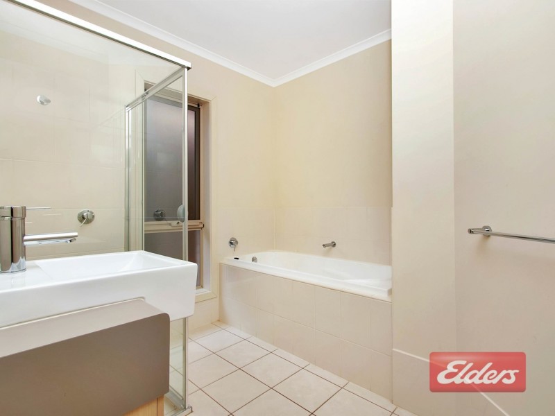 21 McEwen Road, Evanston Gardens SA 5116