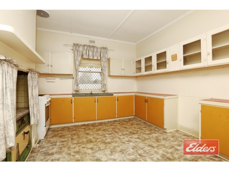 11 Dean Street, Gawler West SA 5118