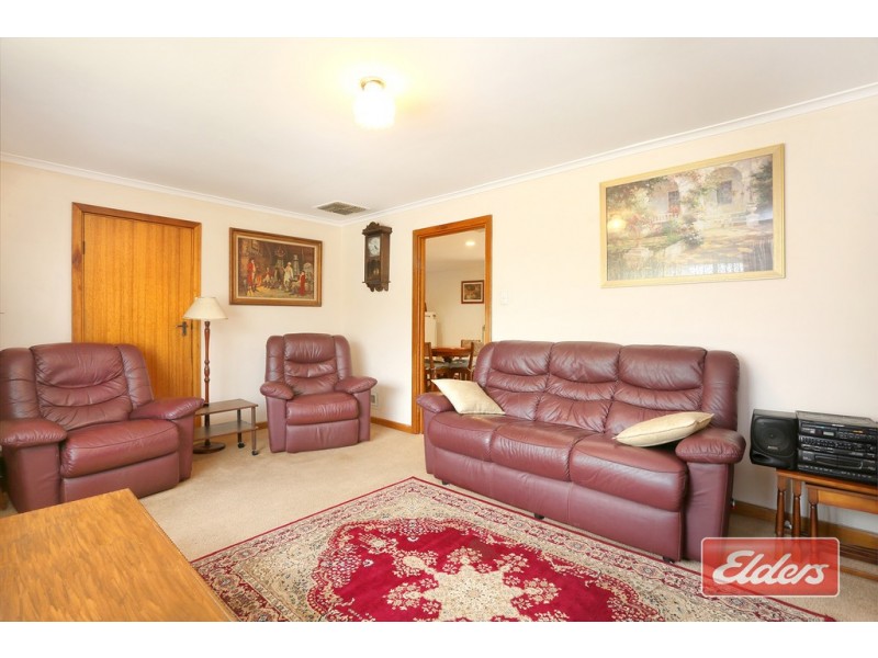 6 Barkley Crescent, Willaston SA 5118