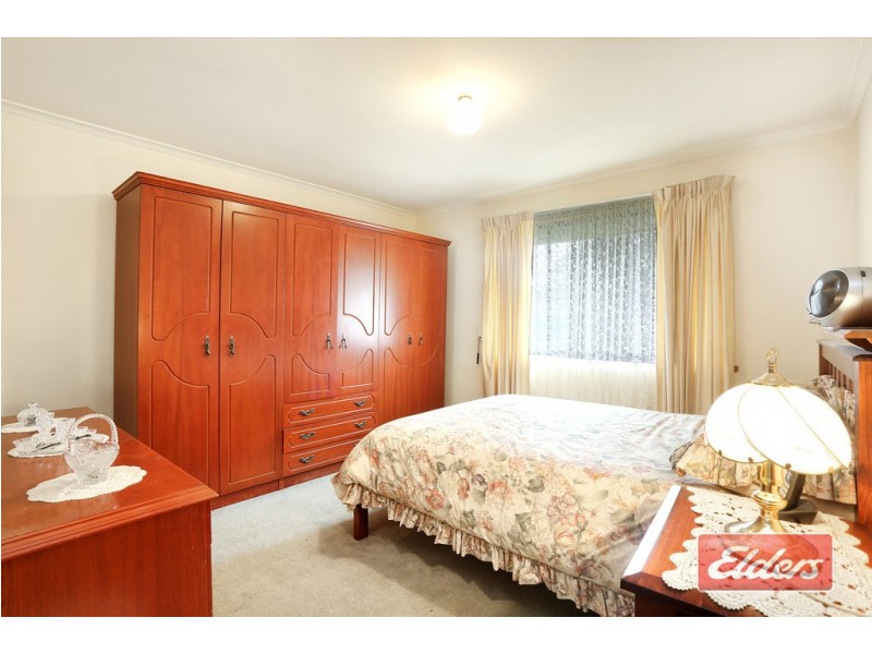 6 Barkley Crescent, Willaston SA 5118