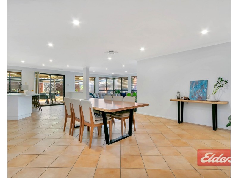 2 Gleeson Grove, Evanston Park SA 5116
