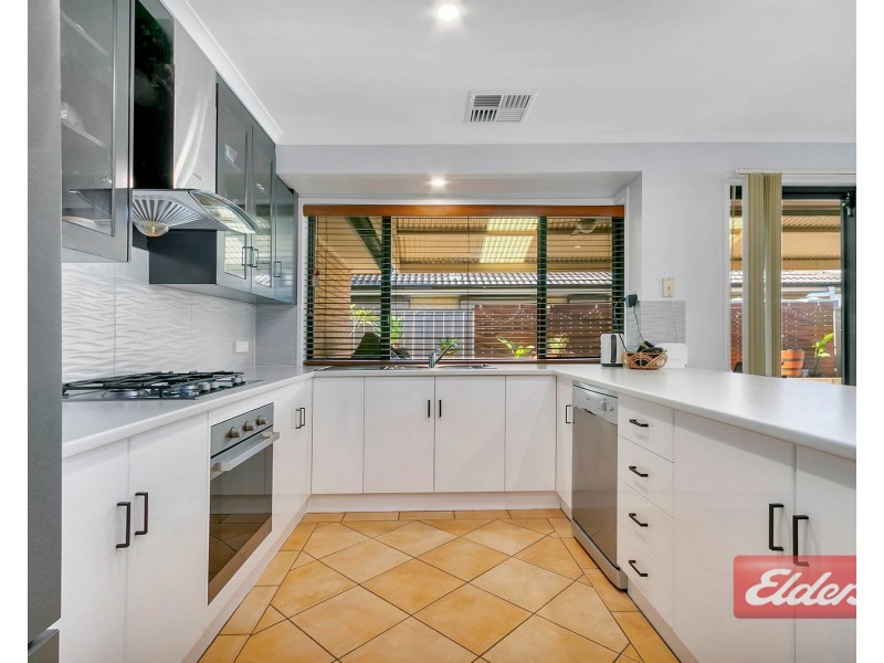 2 Gleeson Grove, Evanston Park SA 5116