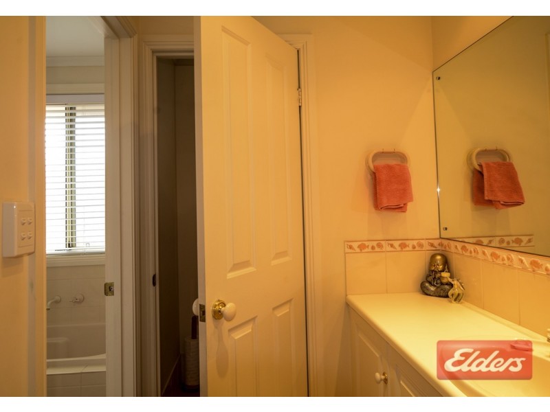 6 Mullen Court, Evanston Park SA 5116