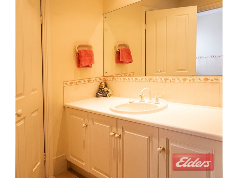 6 Mullen Court, Evanston Park SA 5116