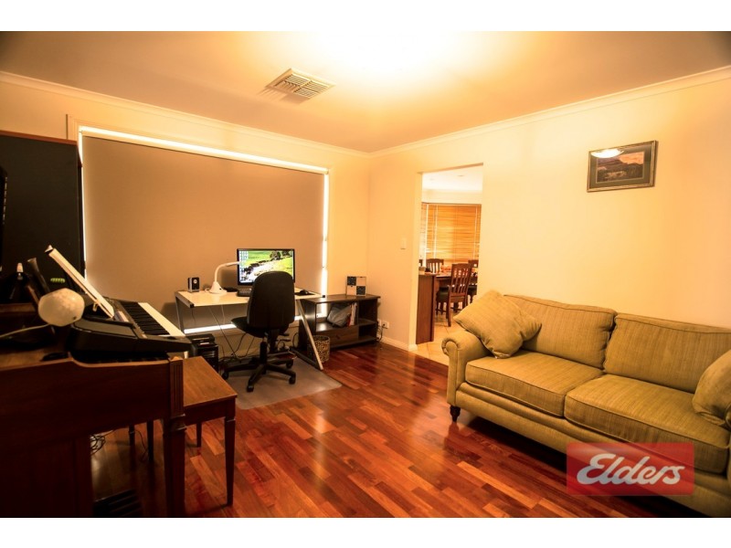 6 Mullen Court, Evanston Park SA 5116