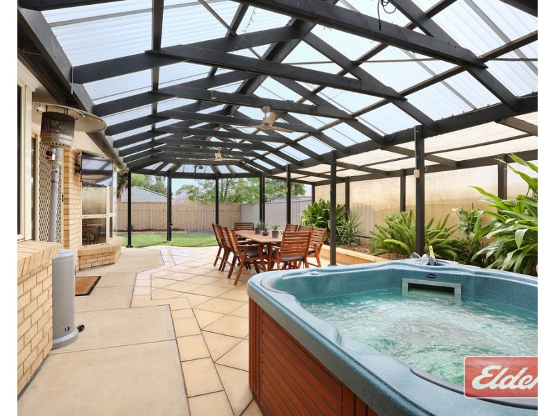 30 Trinity Drive, Evanston Park SA 5116