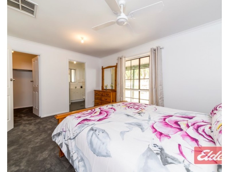 59 The Barracks, Cockatoo Valley SA 5351