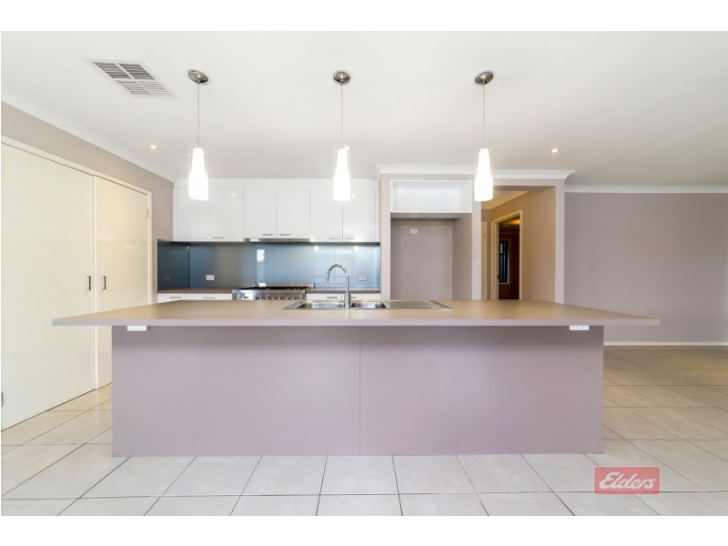 25 Darling Street, Evanston South SA 5116